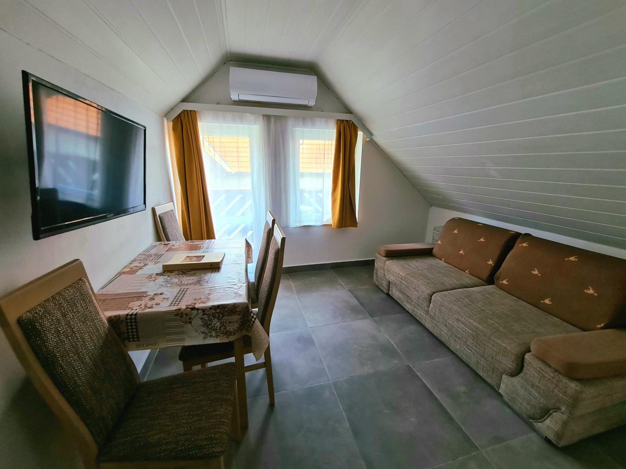Regina Apartman Hegykő Zewnętrze zdjęcie